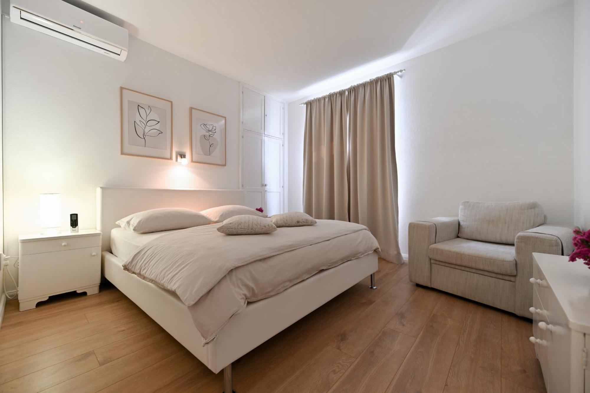 Near City Center Apartment With Free Parking And Air Condition In Each Room Zadar Exterior foto