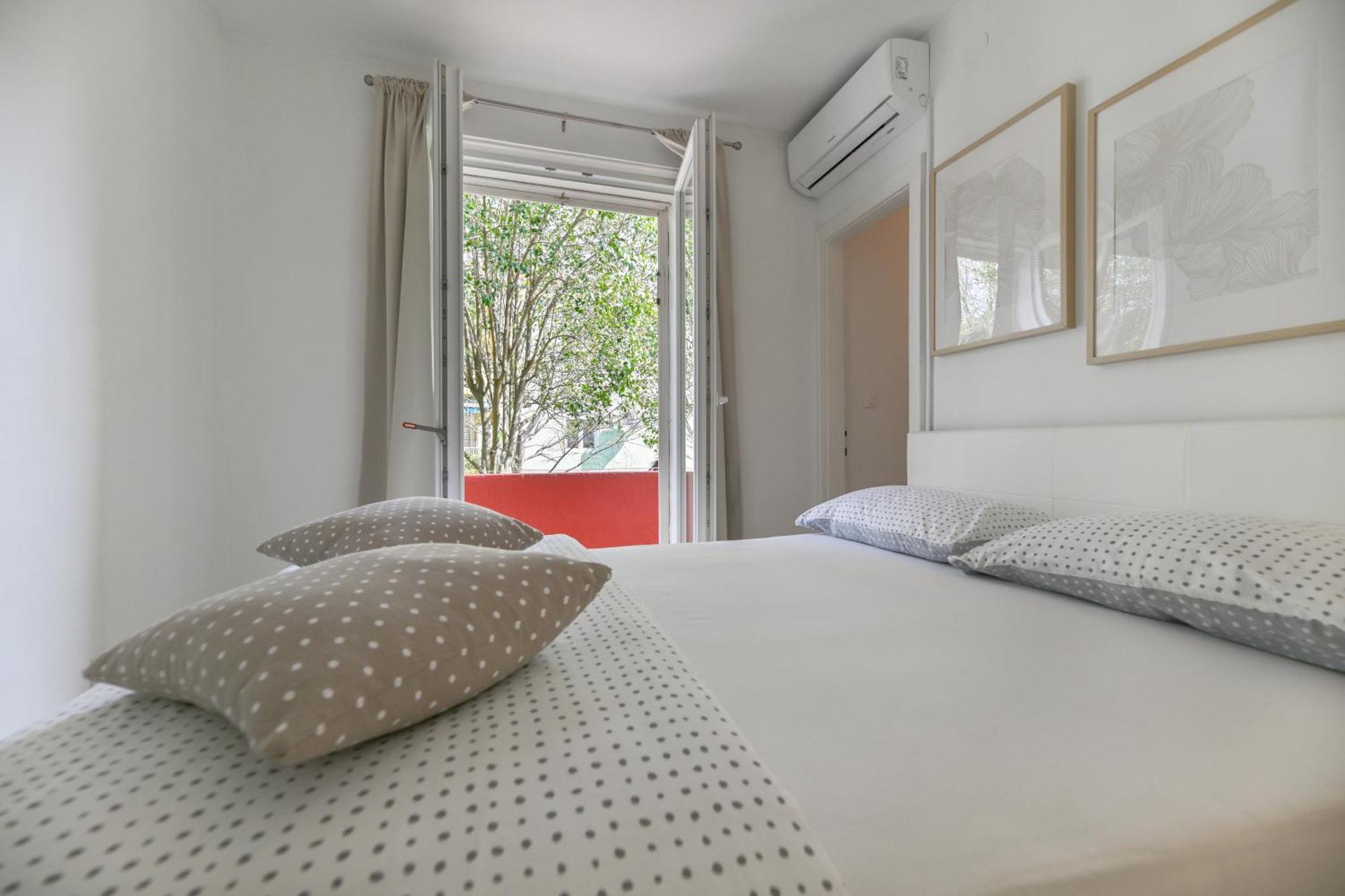 Near City Center Apartment With Free Parking And Air Condition In Each Room Zadar Exterior foto